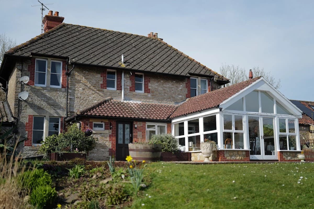 Knoll Hill Farm - The Place To Stay